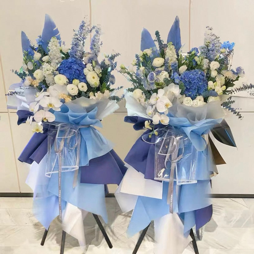 Blue Luxury Style Opening Flower Basket
