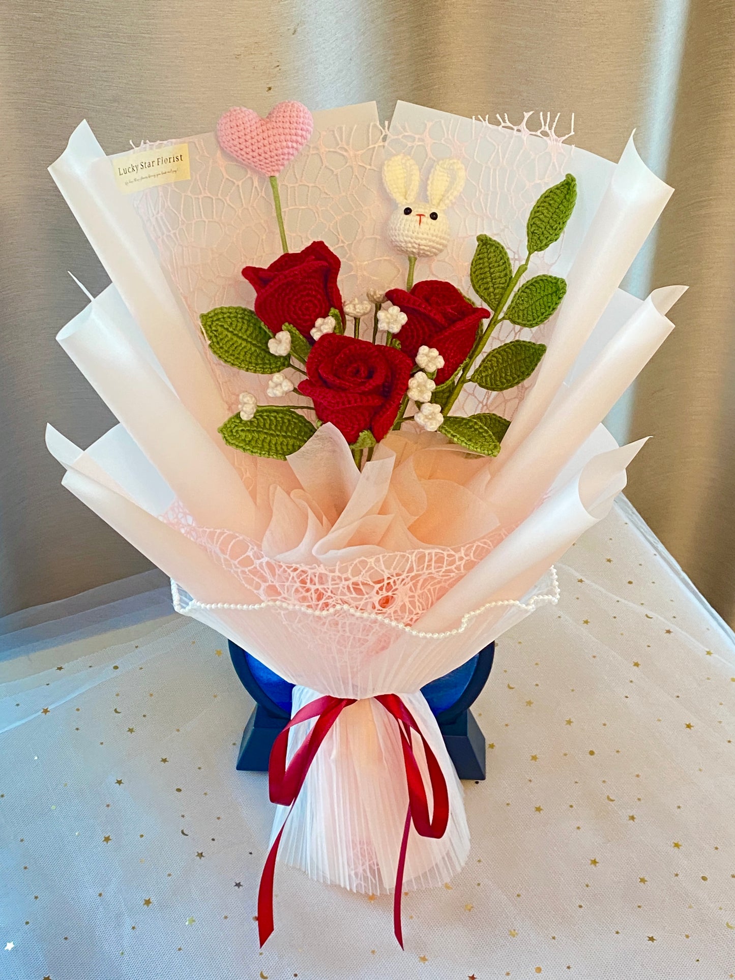 Cute Bunny Rose Crochet Bouquet